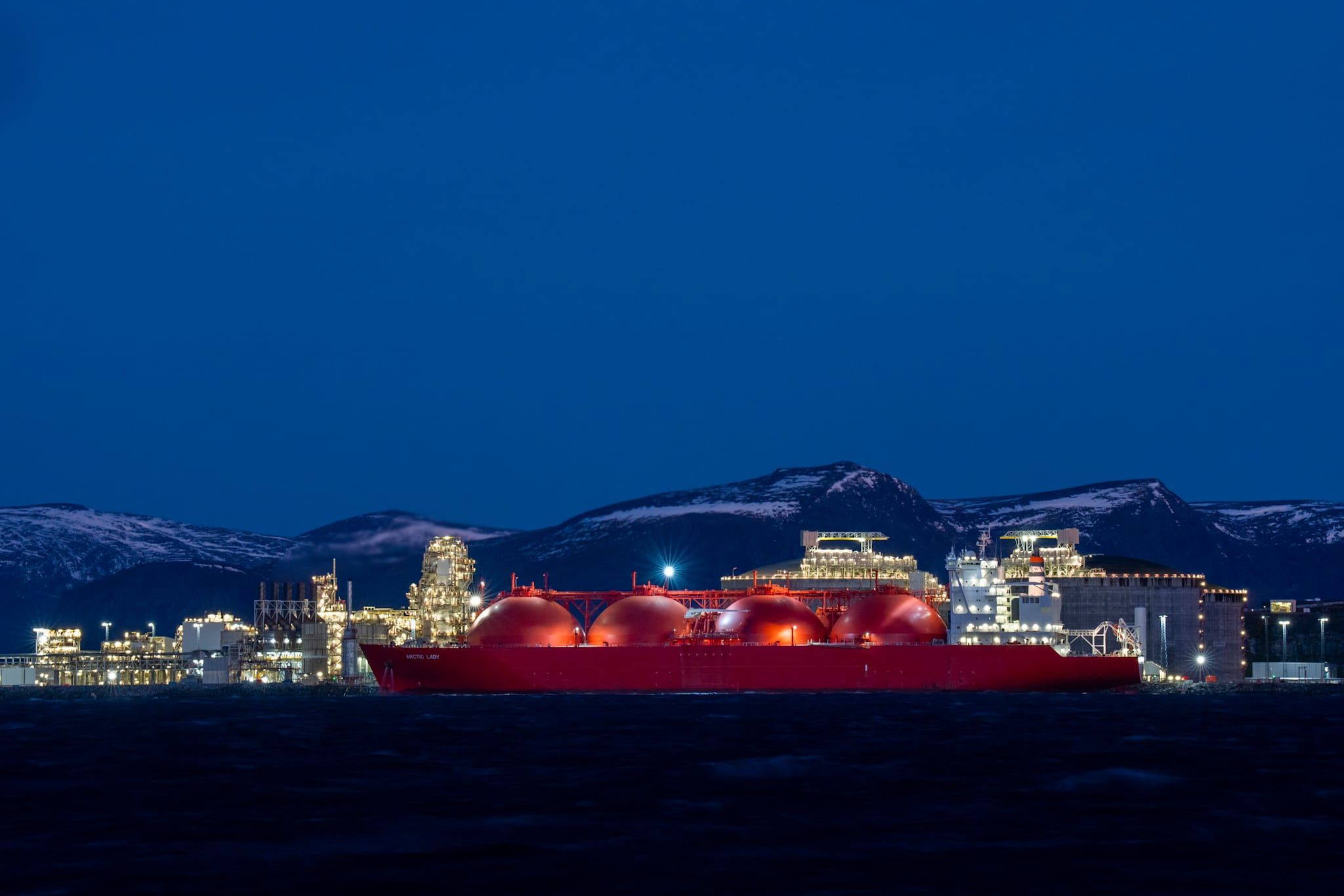 Energiministeren åpen for gassrør fra Barentshavet til Europa