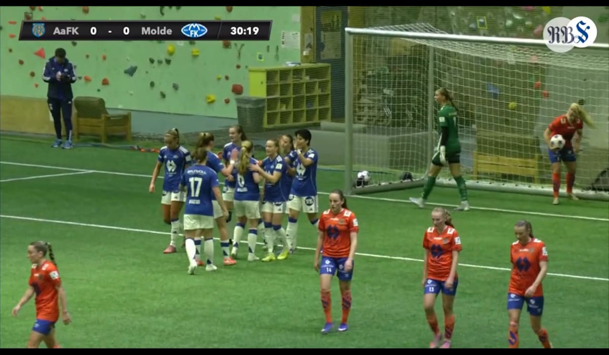 Molde i ledelsen – se lokalderbyet direkte her