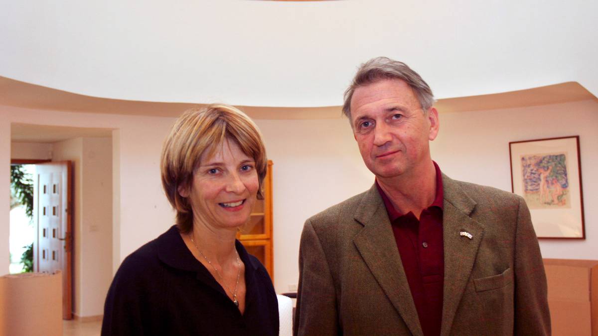 Økokrim åpner etterforsking av Mona Juul og Terje Rød-Larsen