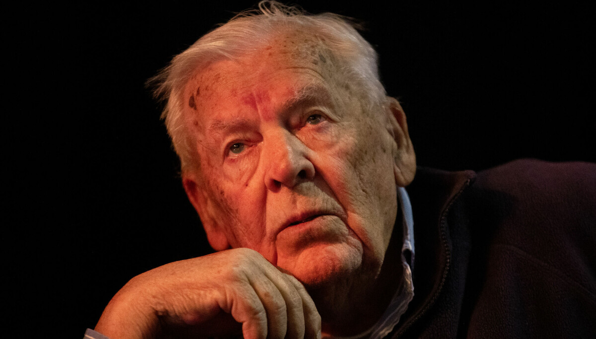 – Han har en fantasi som er trukket av fire ville hester