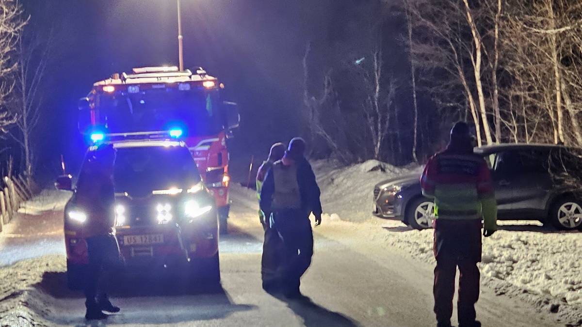 Leiteaksjon etter fjellklatrar i Rauma - Hovudredningssentralen og leitemannskap er i aksjon