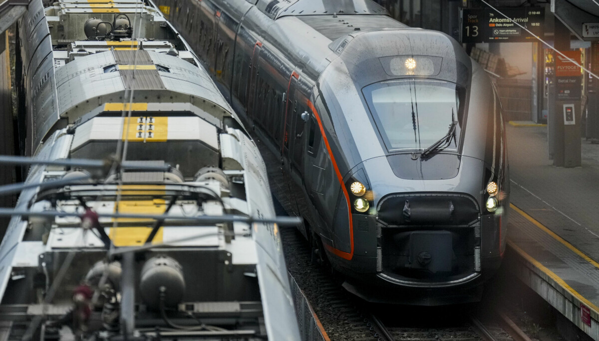 Lover bedre plass, flere avganger og flere tog i rute