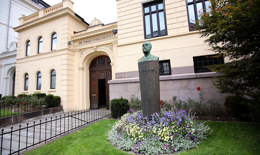 Nobel-pengebingen: Knuste eget mål