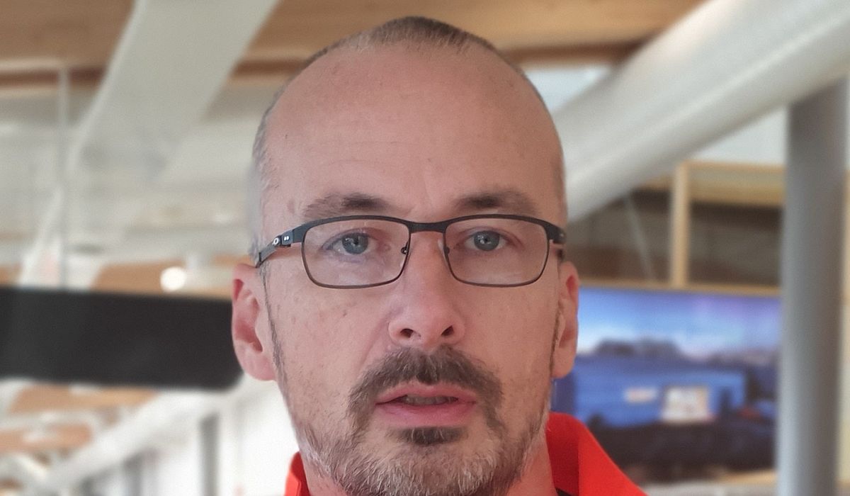 Passasjertrafikken øker – merker systematisk overnatting på flyplassen