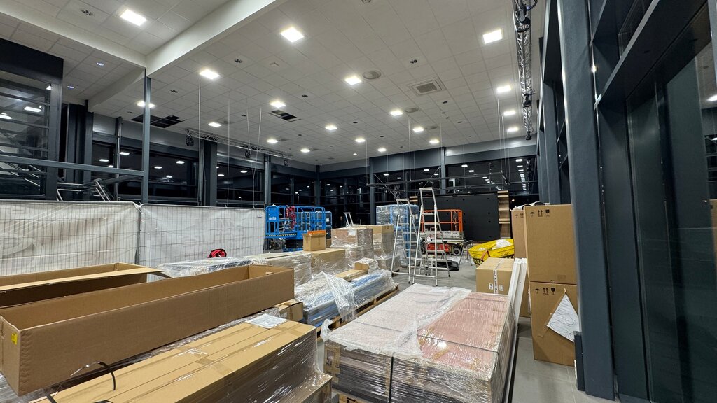 Nå skjer det ting hos Toyota: – Ble litt bekymret da det kom fire trailere