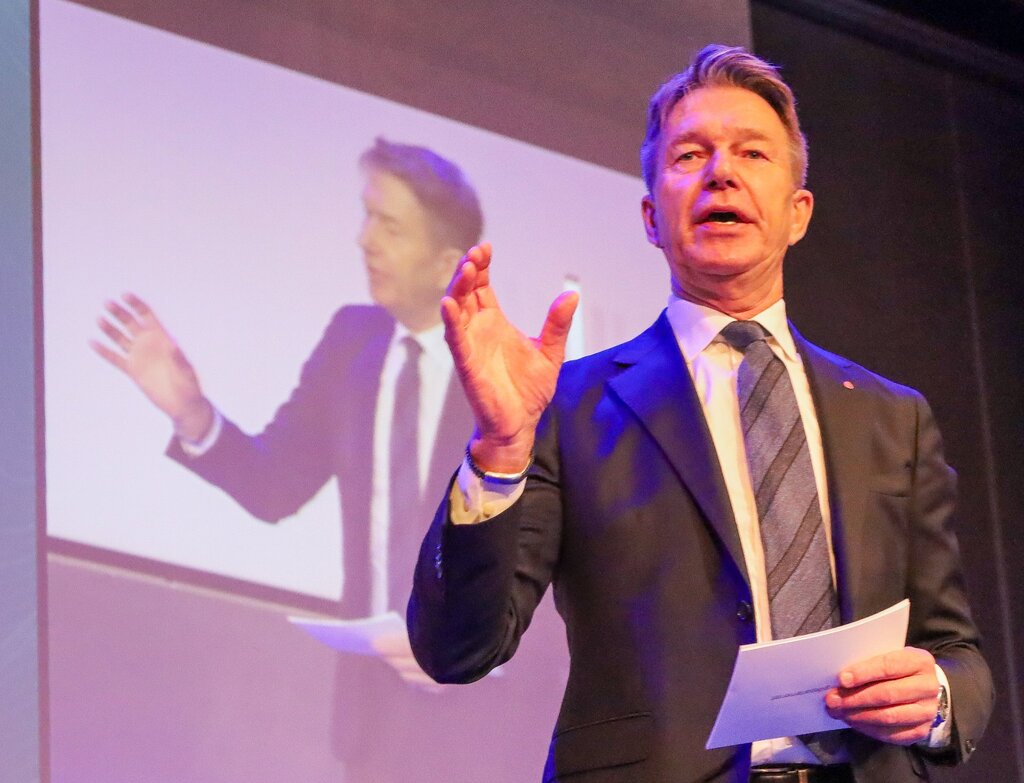 Fire lokale bedrifter møter ministeren