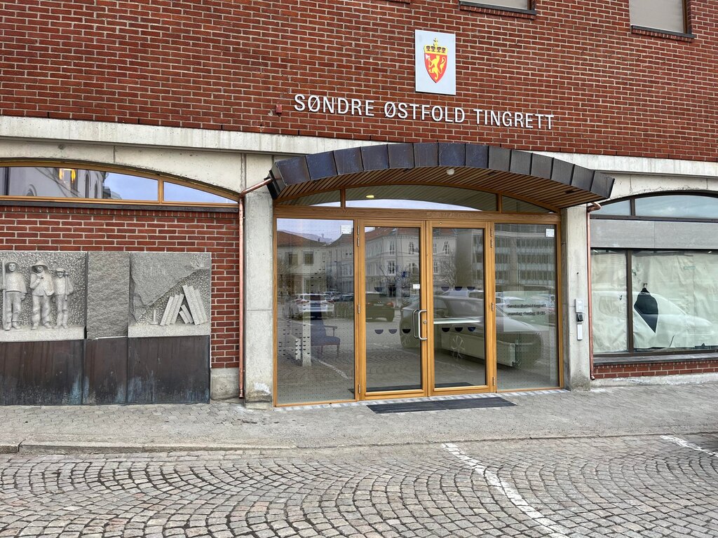 Hadde over 1000 bilder av nakne barn – og seksuell omgang med hund 