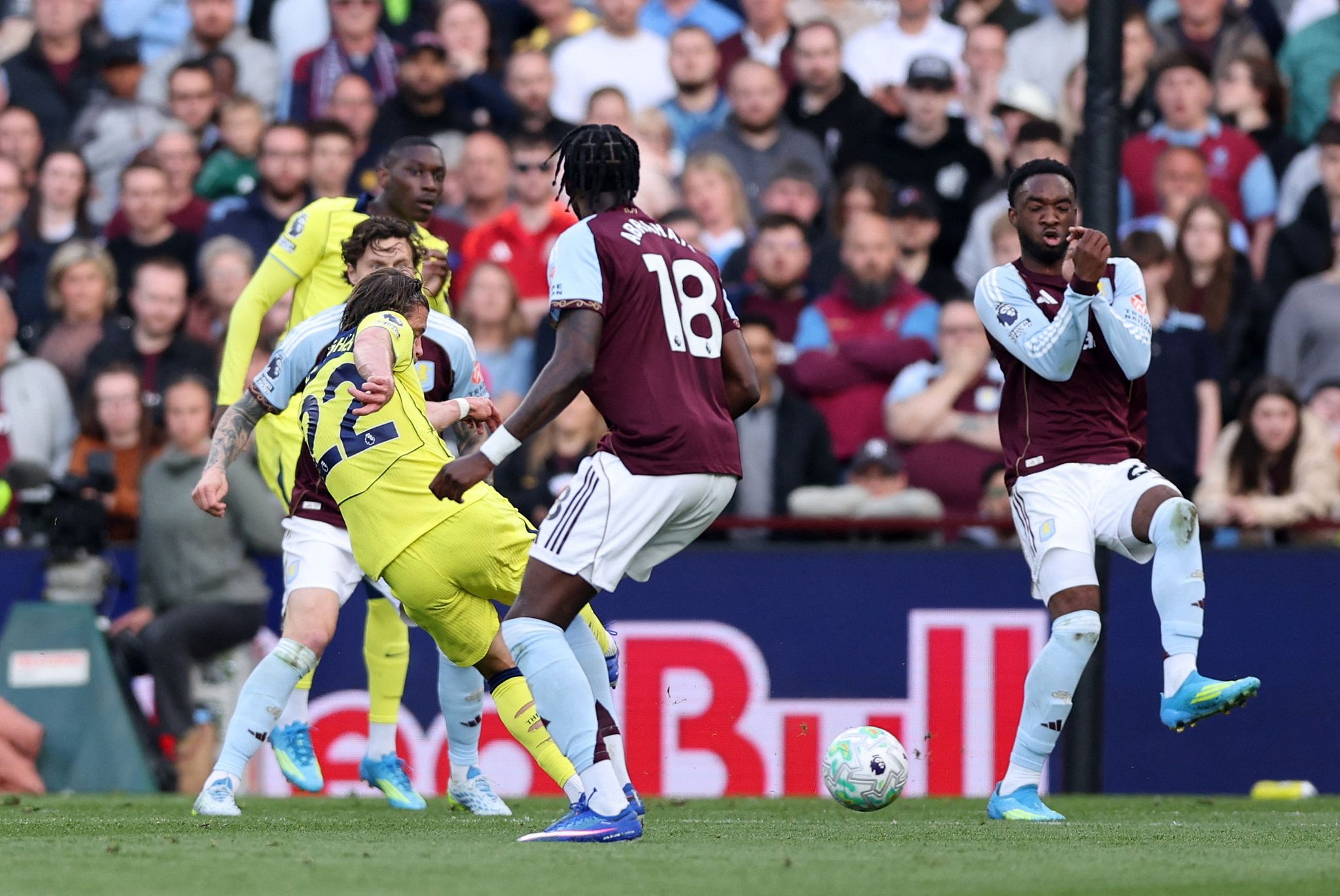 Tottenham over streken – slo tannløst Aston Villa 