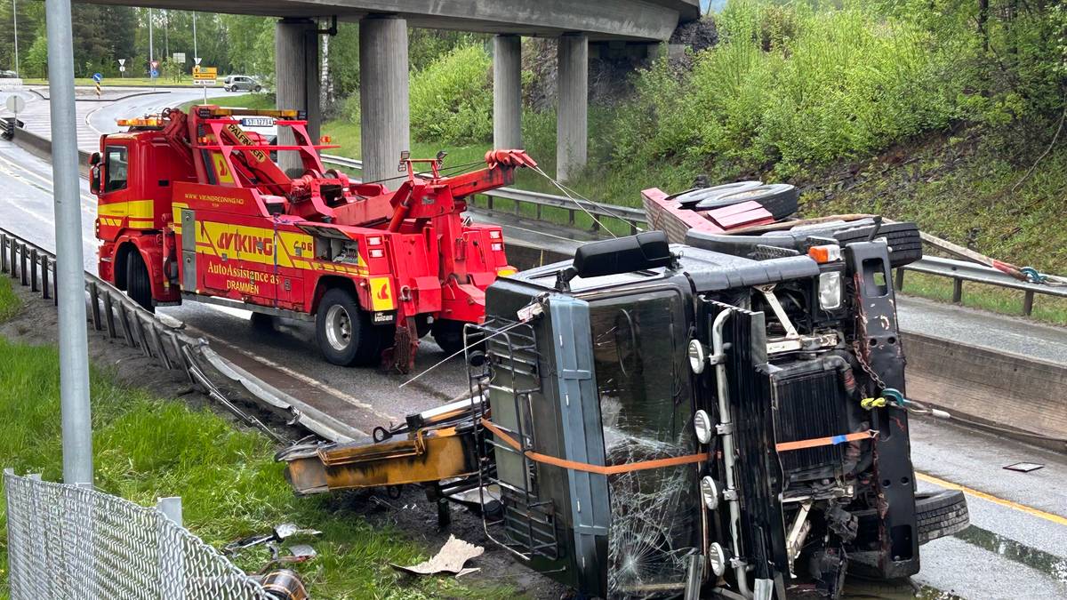 Lastebilvelt på E134 ved Steinberg