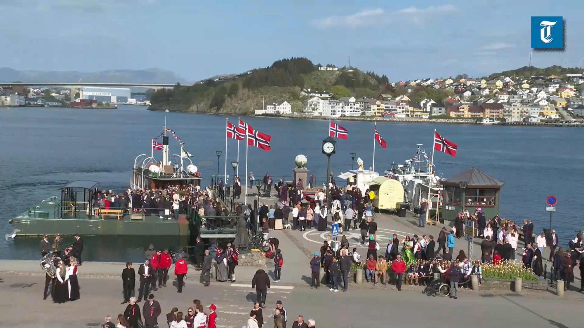 Slik reiser du kollektivt i Kristiansund på 17. mai