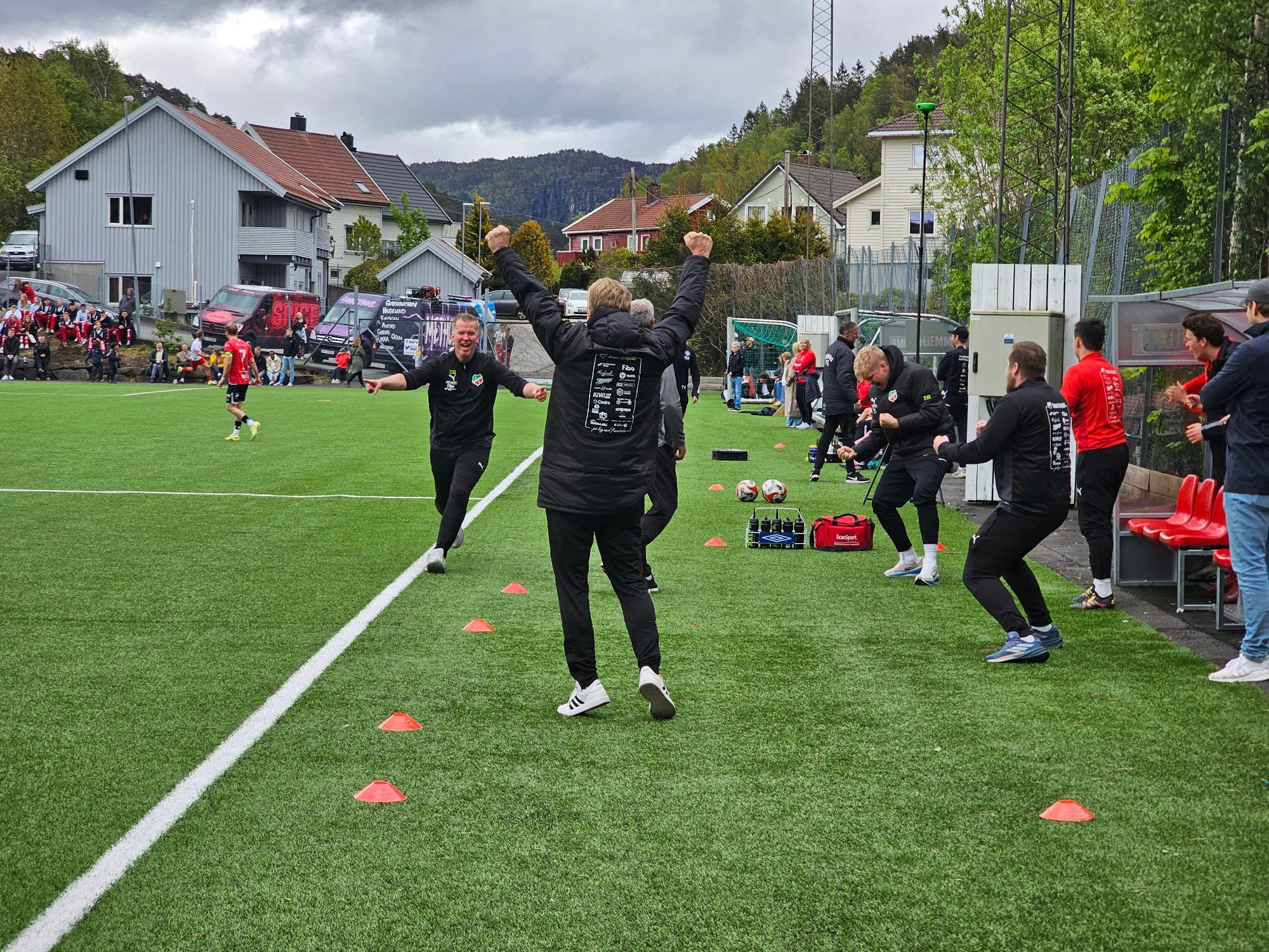 Lyngdal ydmykes i lokalderbyet - ligger under 8-2 mot Flekkefjord
