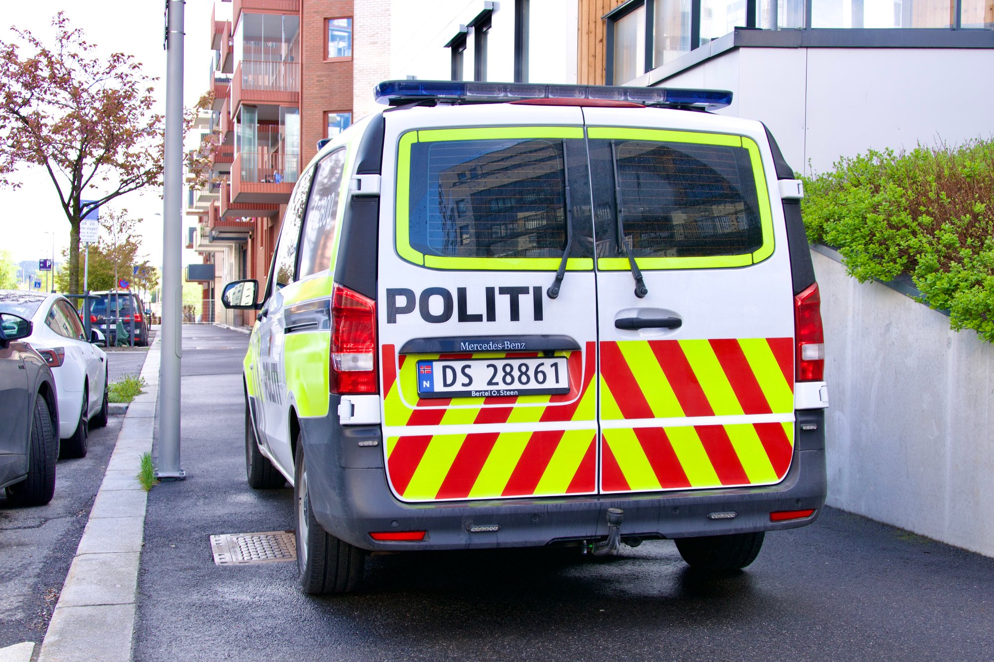 Naboer grep inn: – Skal ha vært åpne flammer mot husveggen