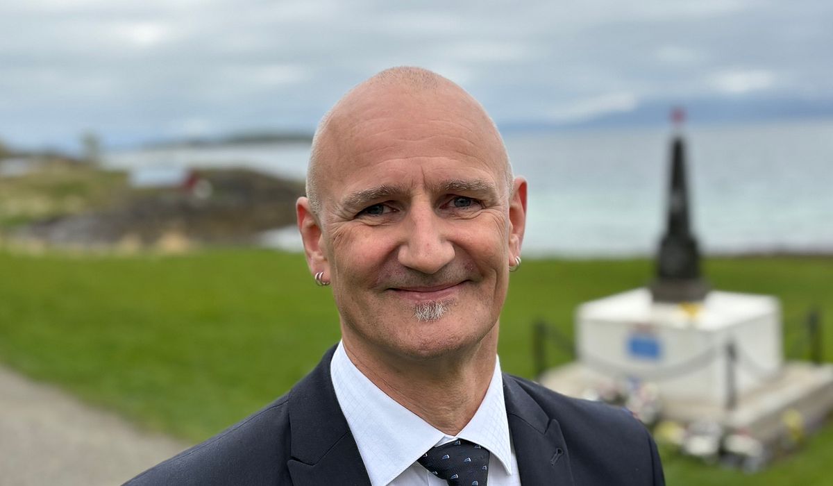 Hedret de falne: – Det er ærefullt