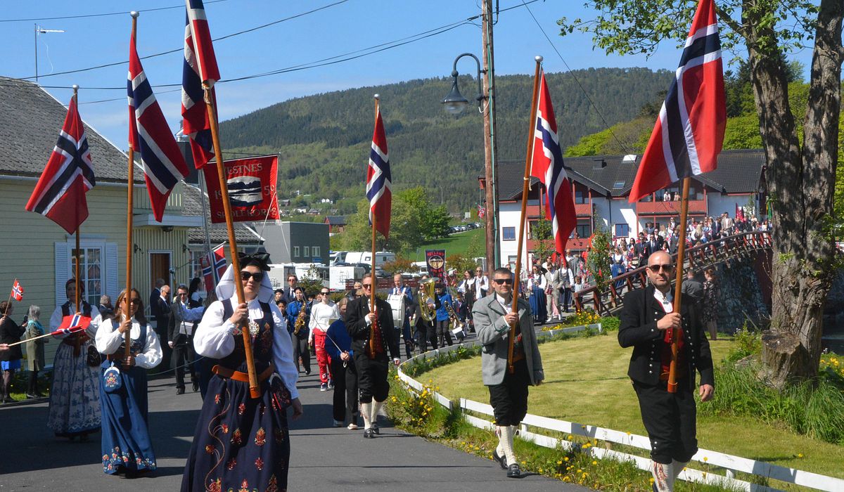 Send oss dine 17. mai-bilder!