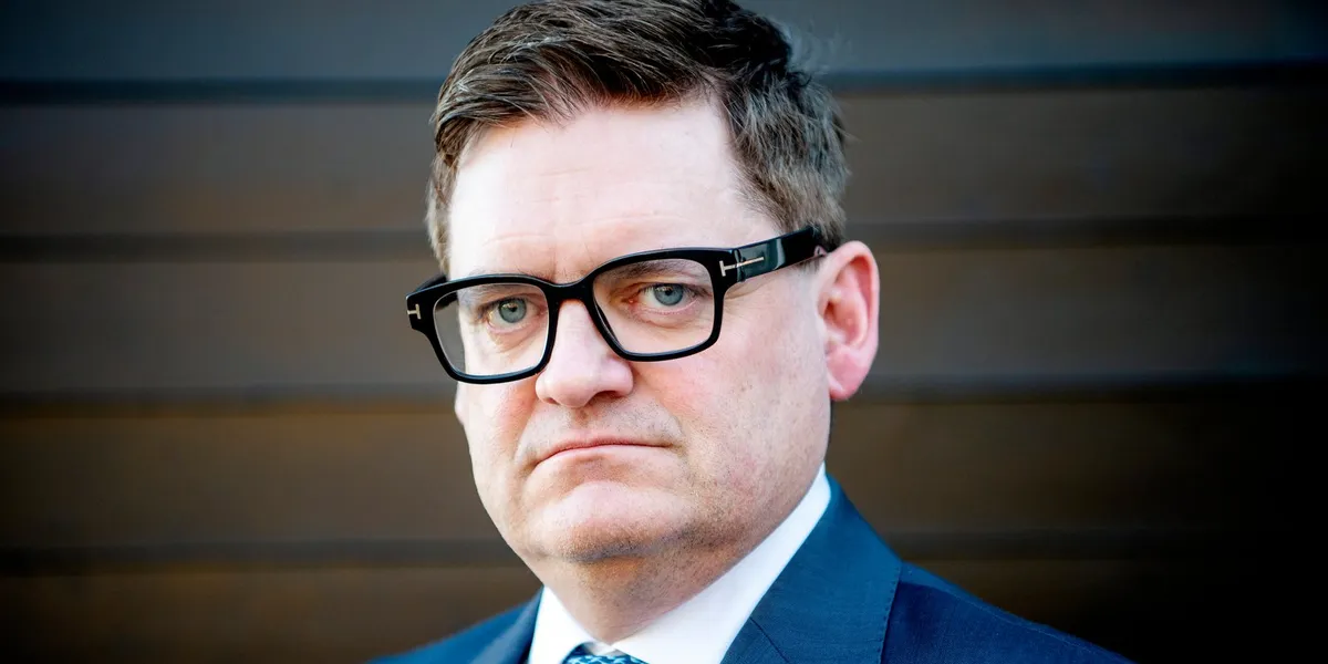 Bahr kaprer 54 advokater fra konkurrenten – nå åpner de Stockholm-kontor