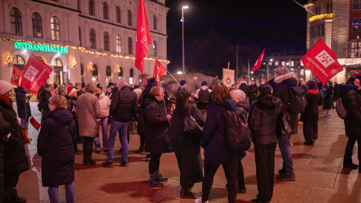 Oslo-budsjettet vedtatt – snart ankommer protesttoget Rådhuset