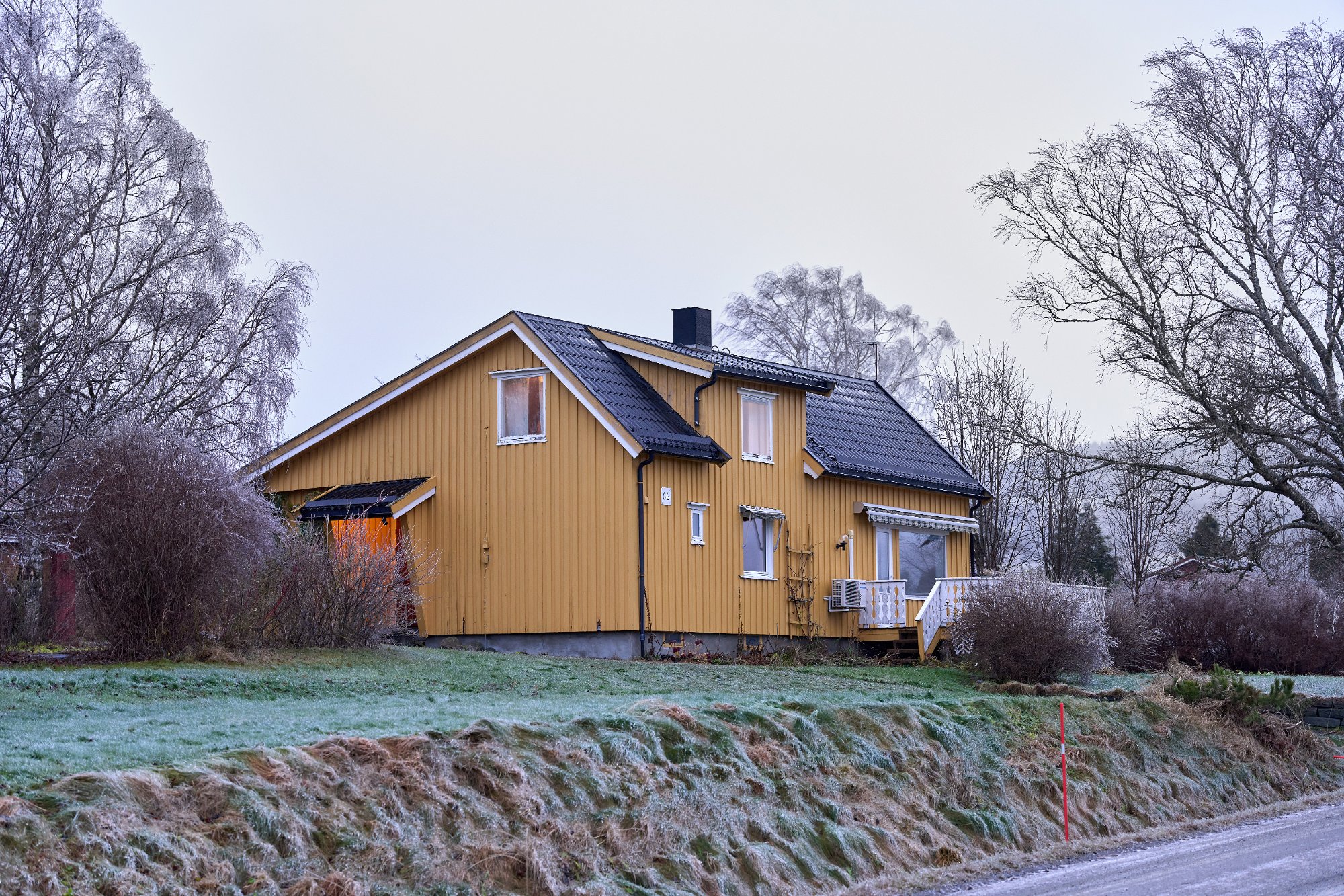 2.050.000: Leirådalsvegen 66 på Stiklestad i Verdal er solgt for 2.050.000 kr fra Ida Johanne Sellæg til Siri V Krieg Aarstad.
