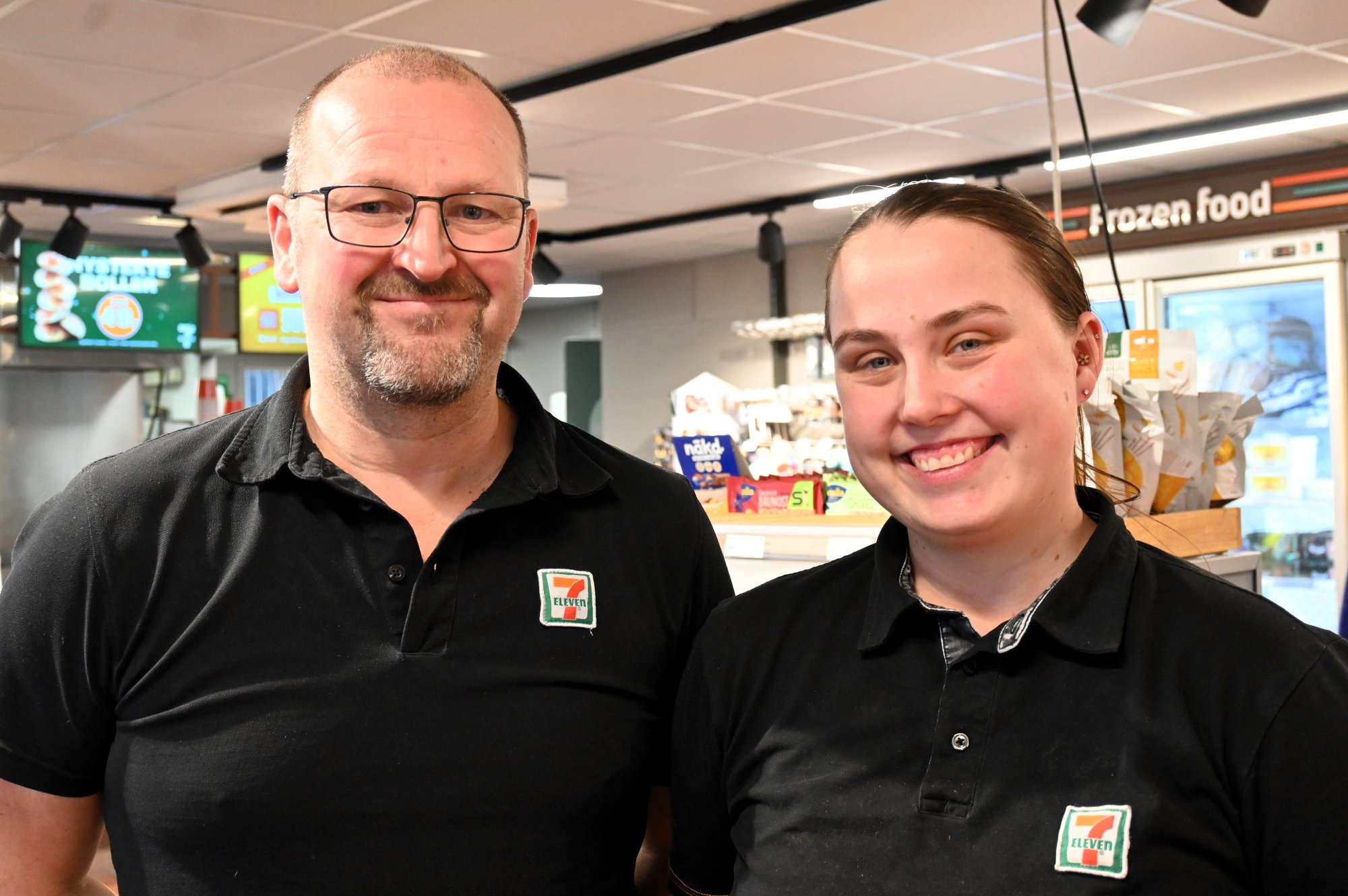 Eier fem stasjoner – slik får han det til