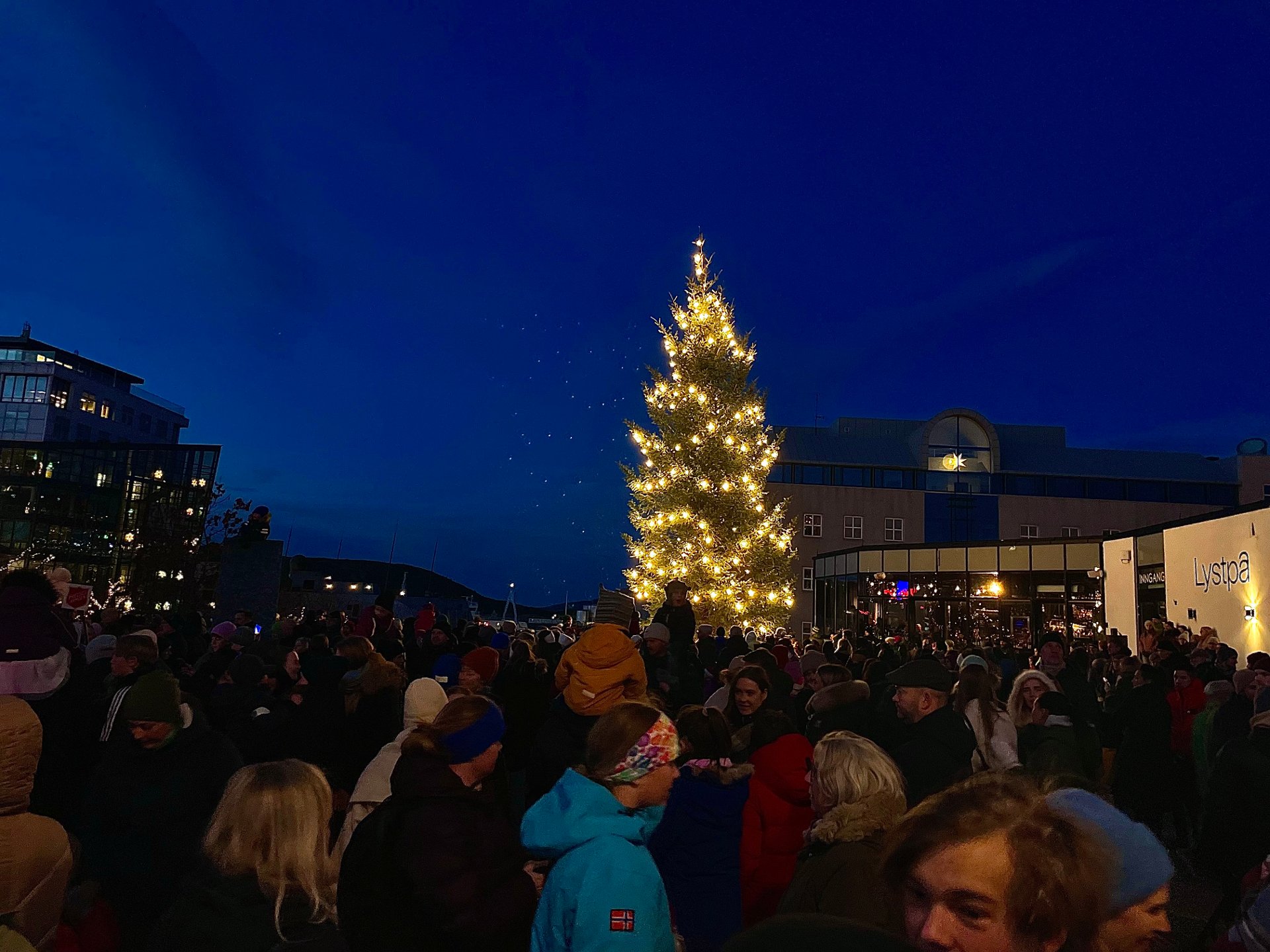 Midt inni jula er det ingenting?