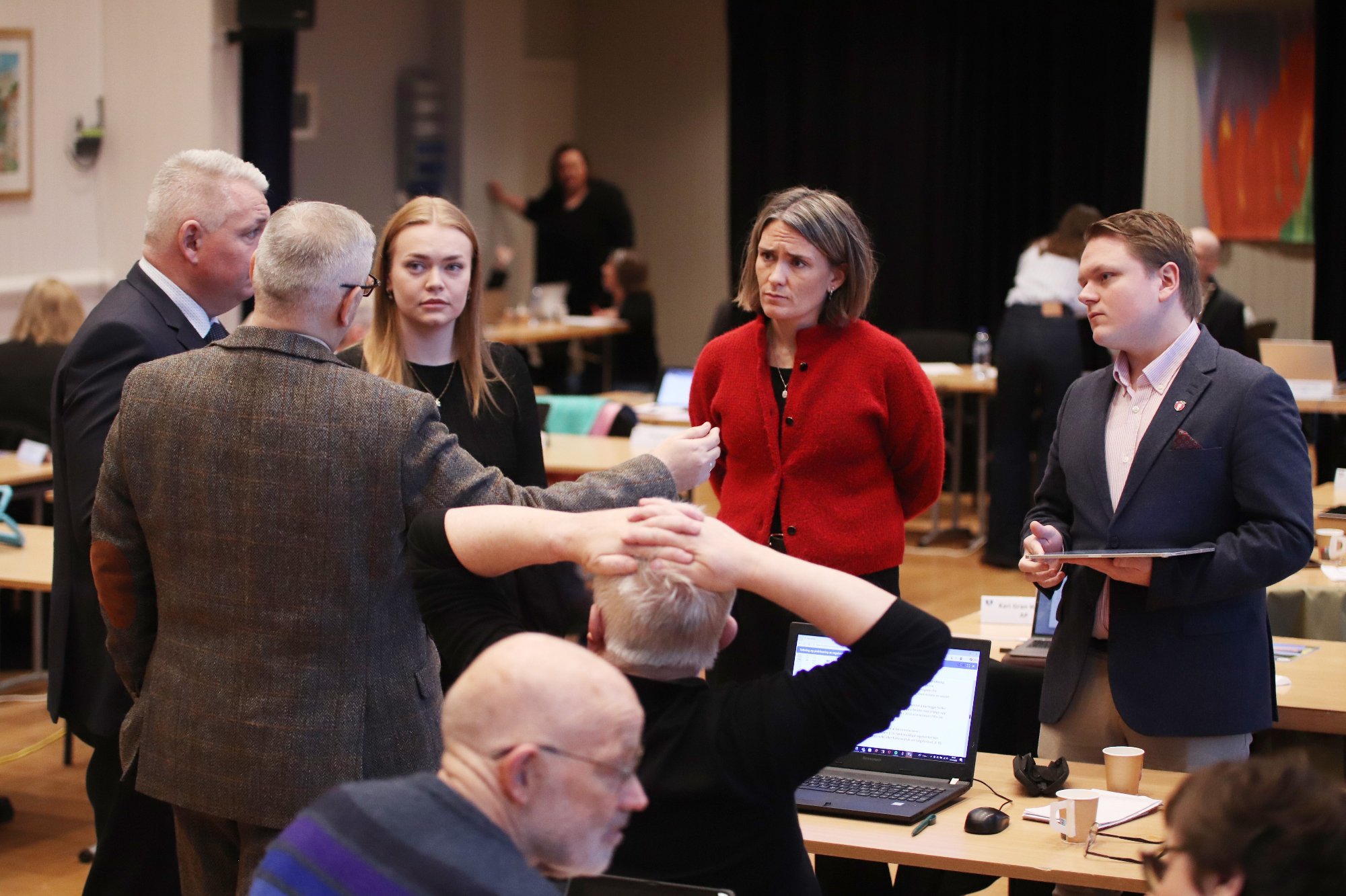 Opposisjonen tok styringen – vedtok budsjett uten Høyre og Venstre