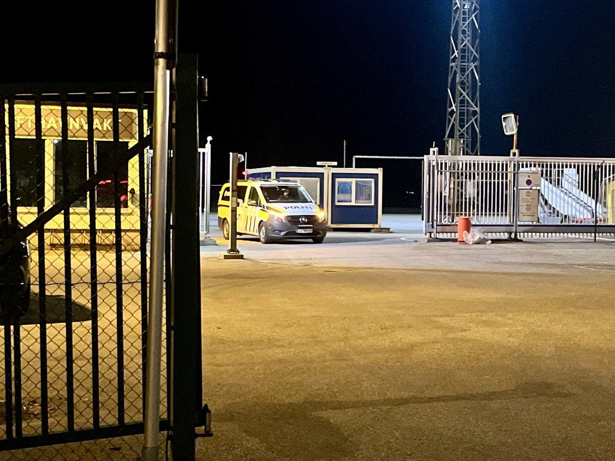 NÅ: Rykker ut til trafikkulykke – sperrer ett kjørefelt