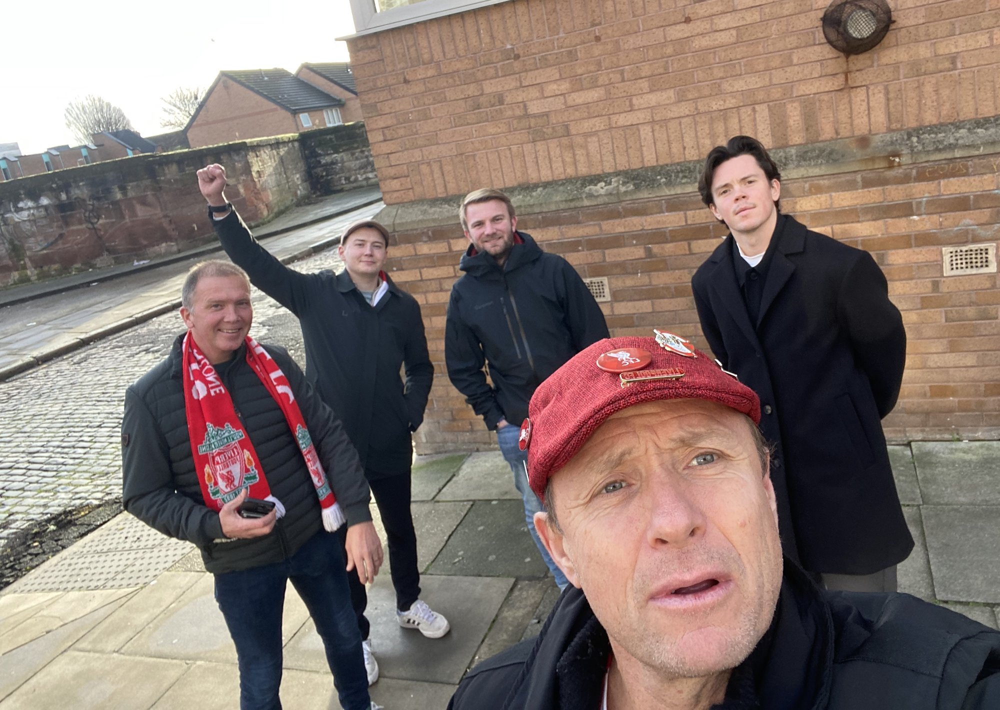 Har du hørt om de fire Liverpool-supporterne fra Haugesund som praiet en fiskebåt for å rekke kamp på Anfield? 