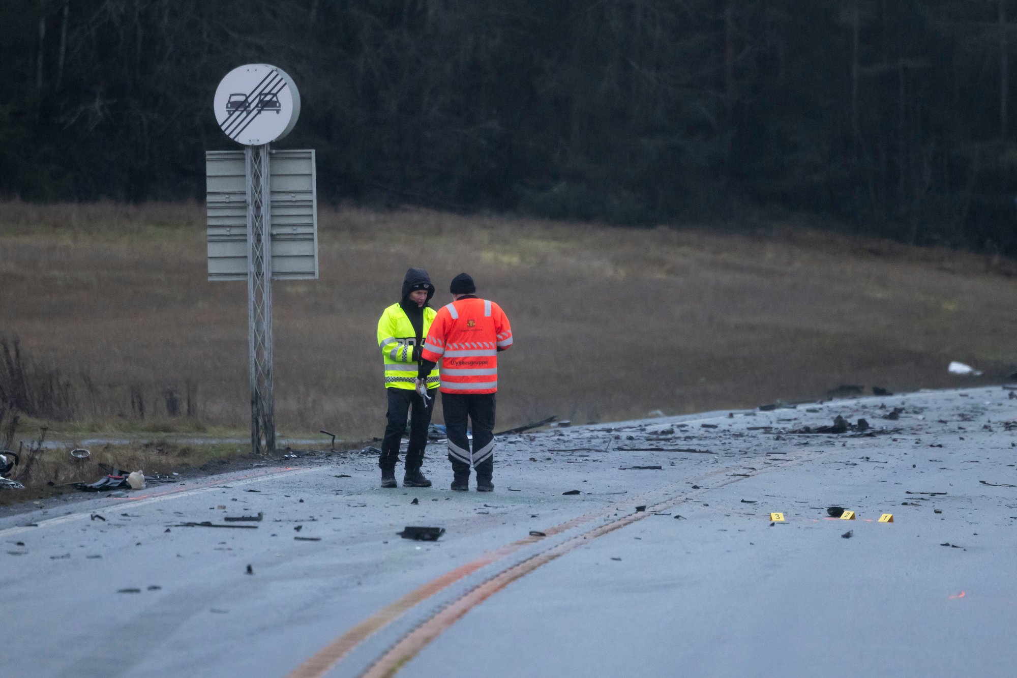 Dødsulykke på E16 ved Styggdalen, torsdag 18. desember 2025.