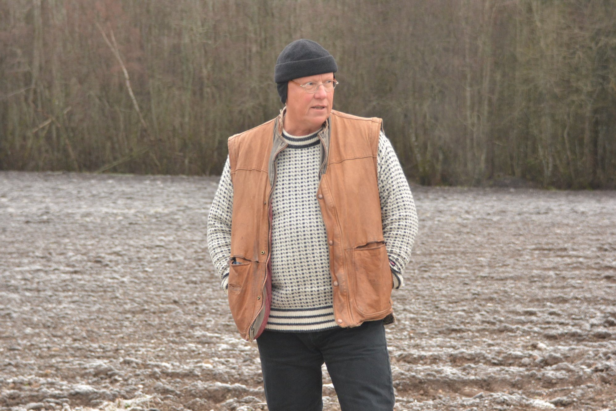 Fruktdyrker og kornbønder har kranglet i 12 år om 860 meter vei