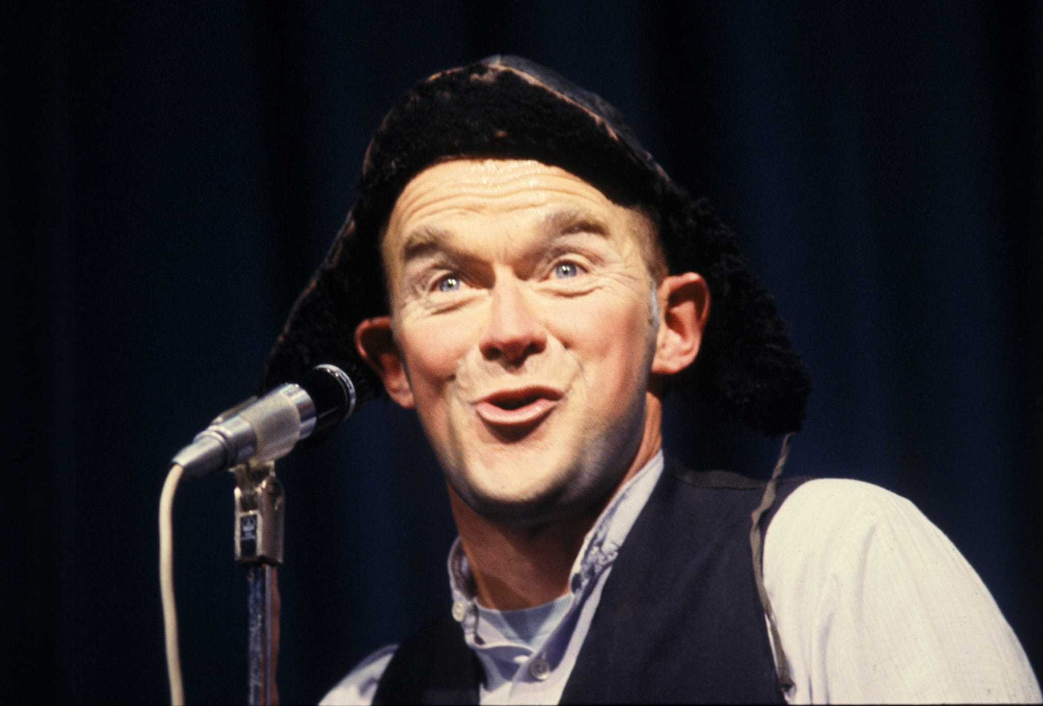 Arthur «Oluf» Arntzen er død