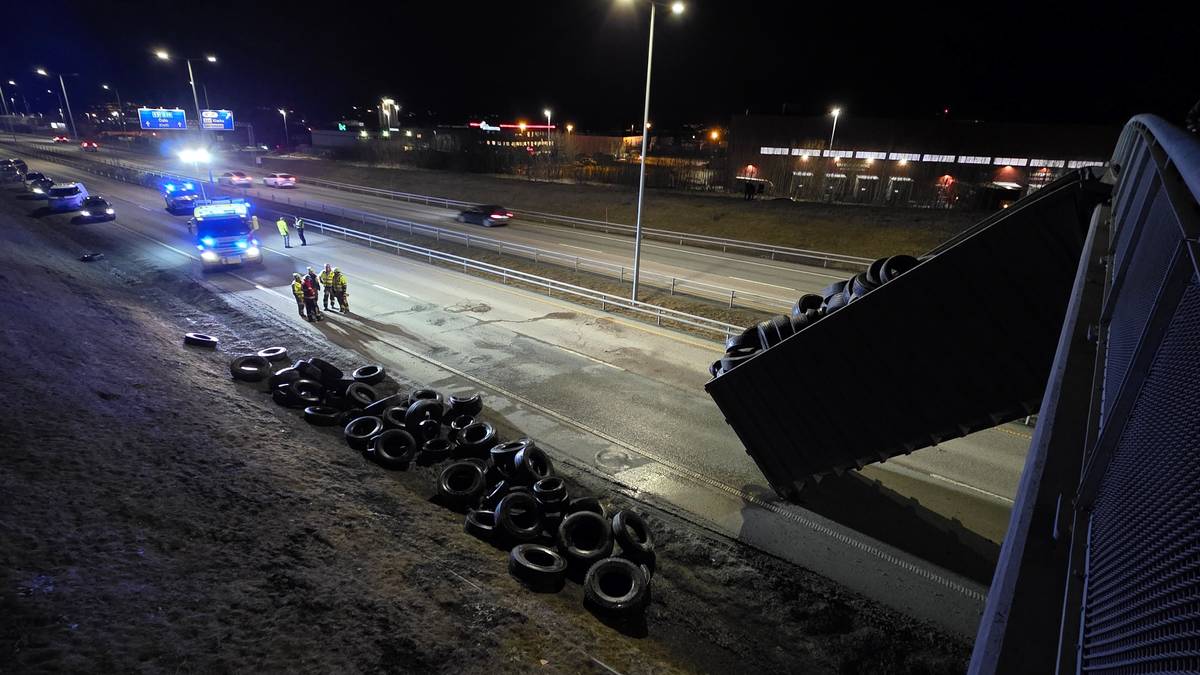 Dekk lå strødd – var full stans i trafikken på E6