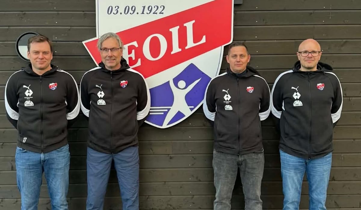 Fortsetter som hovedtrener - får med seg ny assistent 