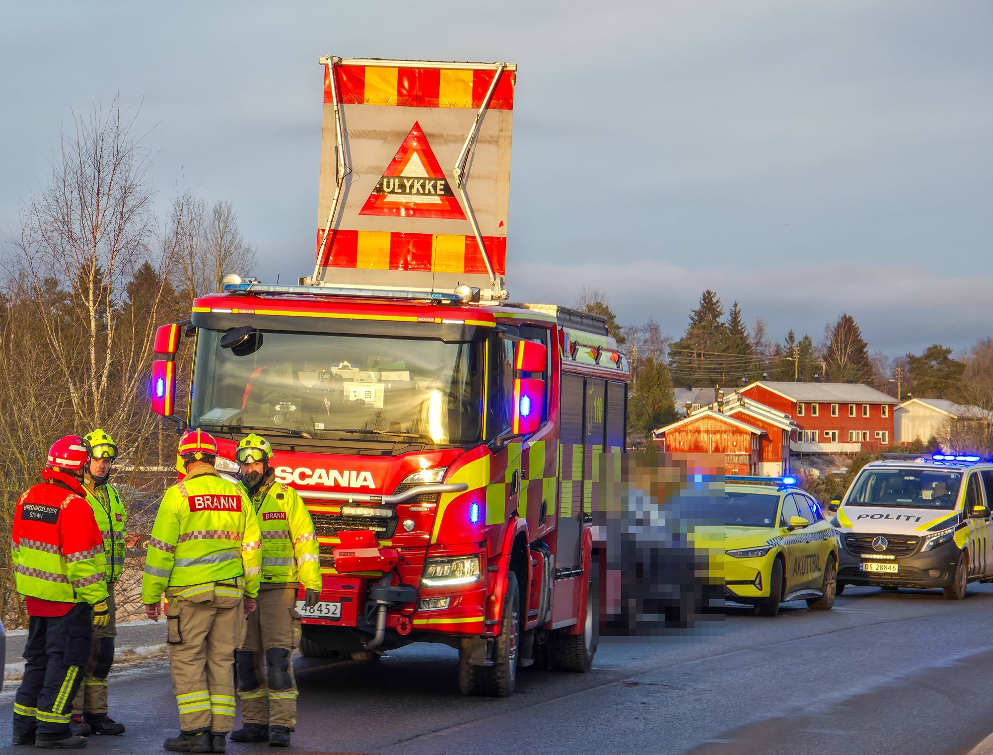 Trafikkulykke: Front mot front