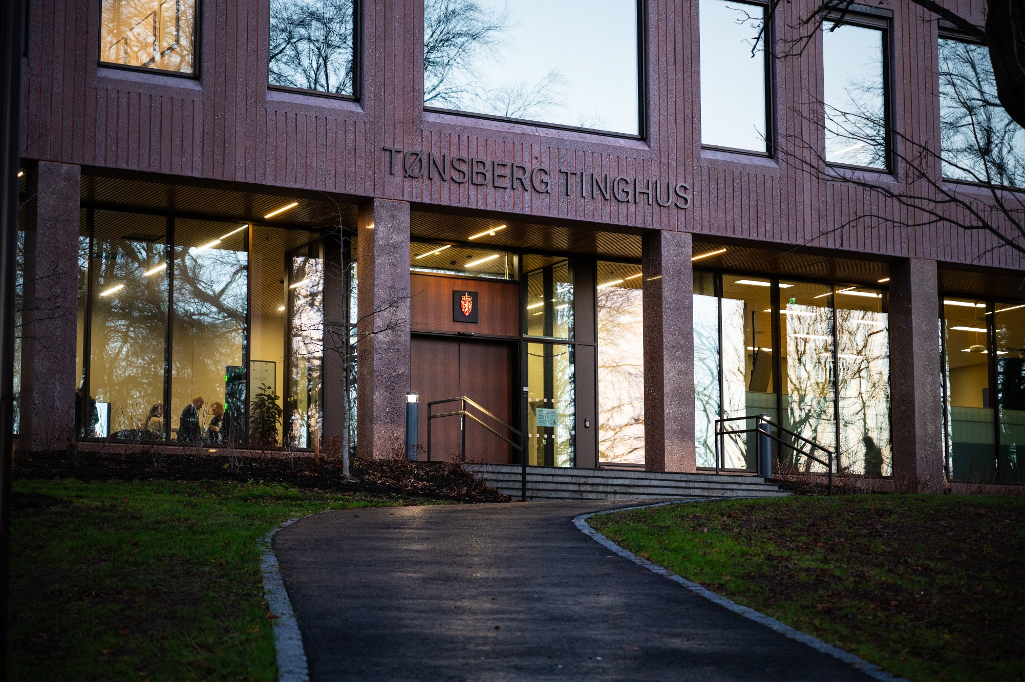 Tidligere Paradise Hotel-deltaker fengslet for vold mot ektefellen