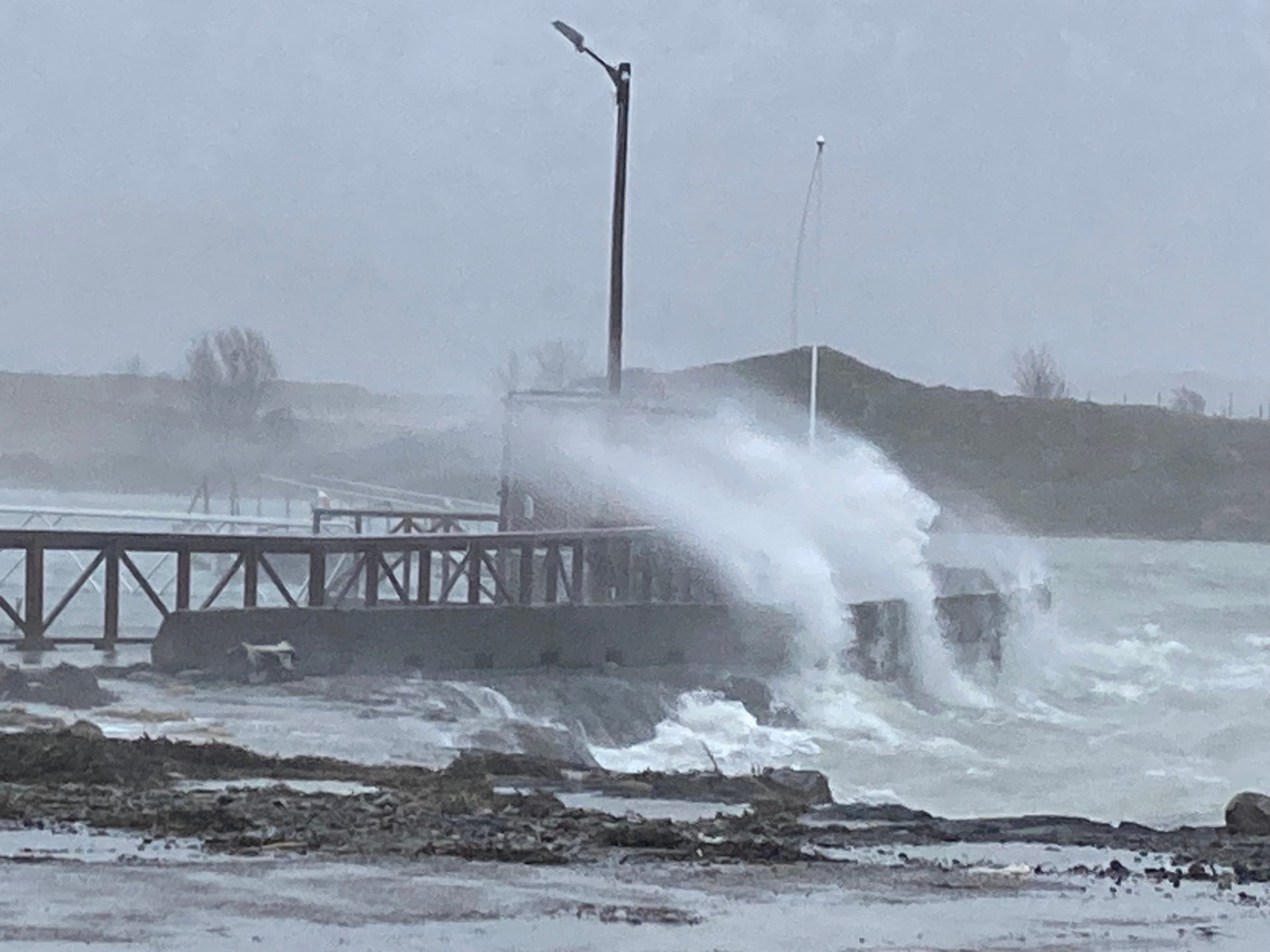 Varsler heftig vind fra fredag: – Kan komme opp i orkan styrke 