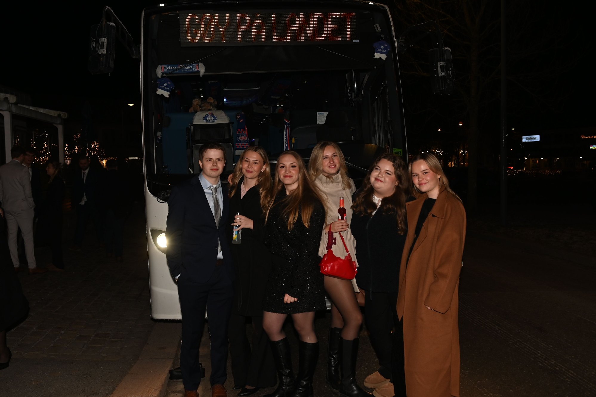 Full fest på La Plaza: – Deilig å komme hjem for å møte bekjente