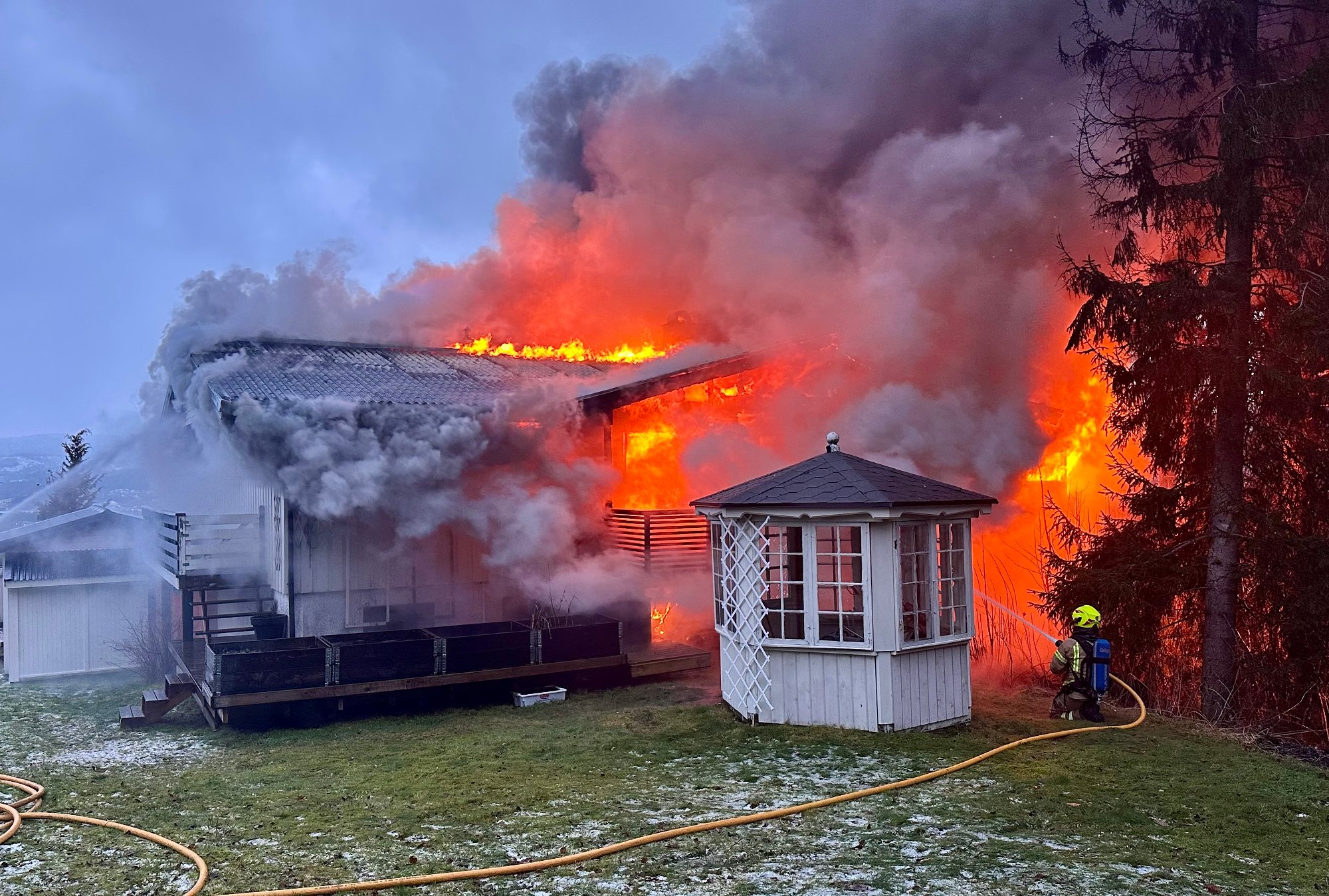 Knut og Ellen Jorid opplevde marerittet: – Det viktigste er at vi kom oss ut
