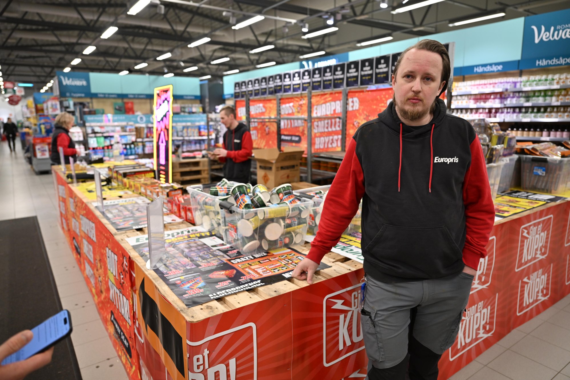 Innbruddsalarm i Indre Arna: – Stjålet fyrverkeri til 100.000 kroner