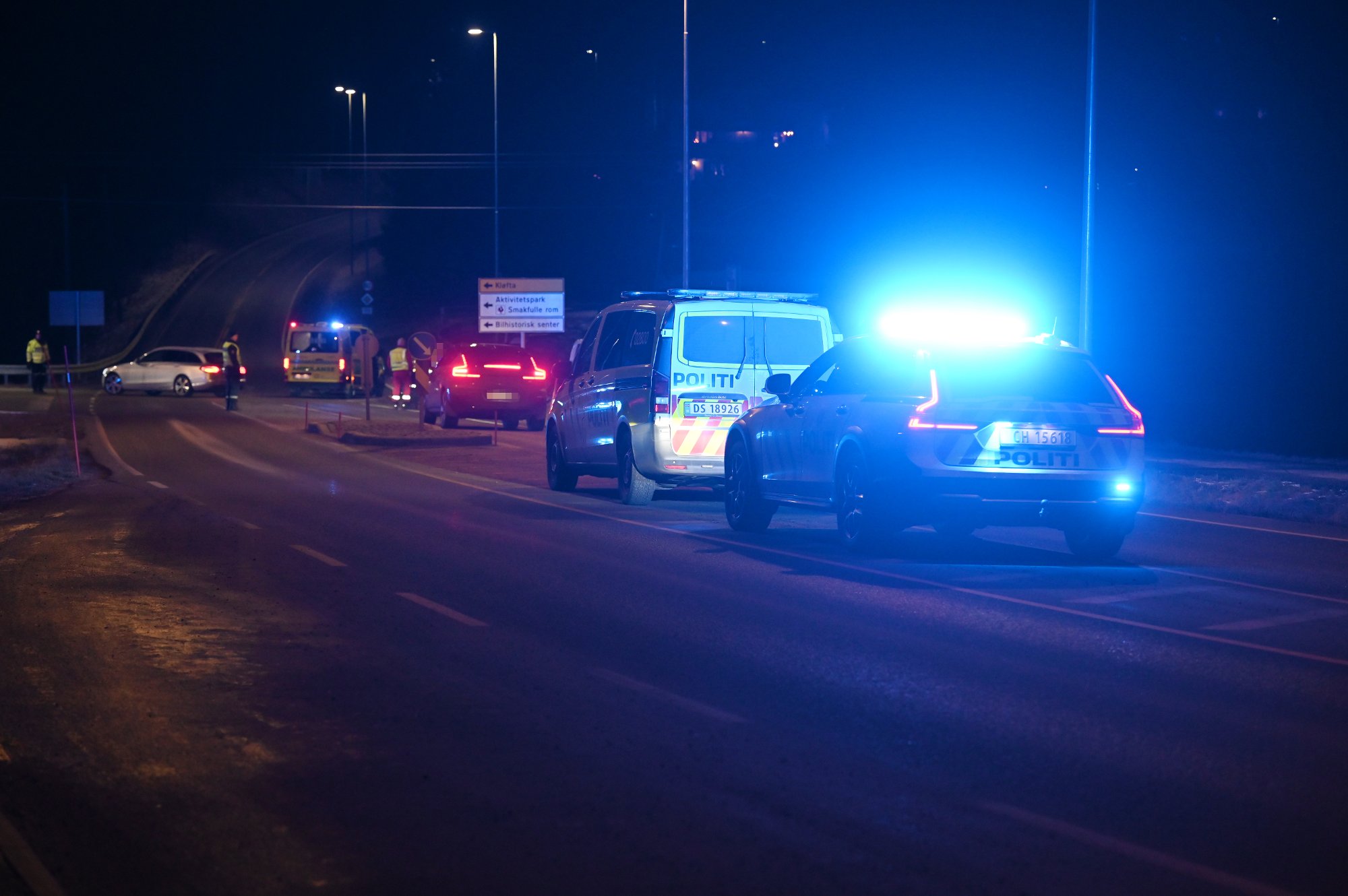 Trafikkulykke: – Kom seg ikke ut av bilen