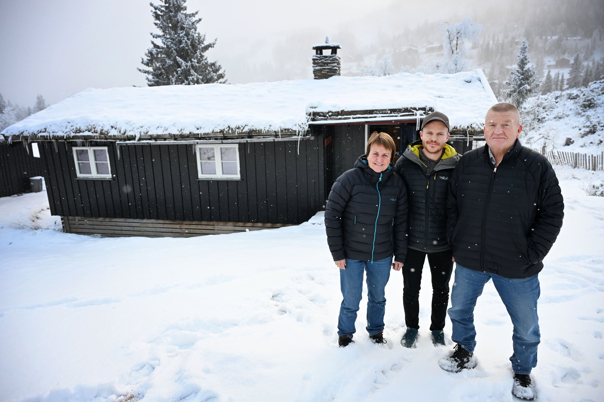 Her ligger millionhyttene tett i tett- og så er det familien Moen 