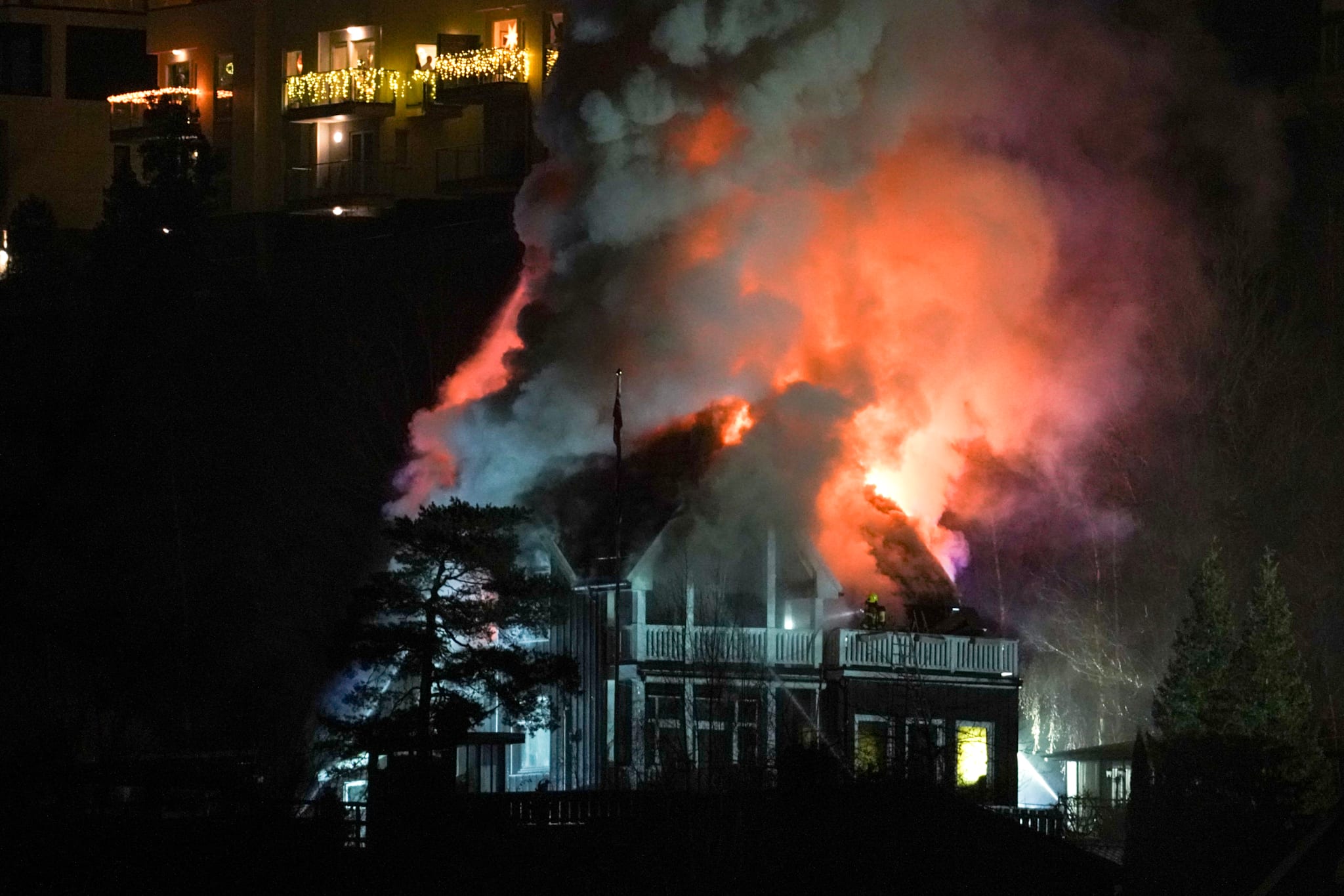 Brann blusset opp igjen i enebolig på Høyenhall i Oslo – ingen skadet