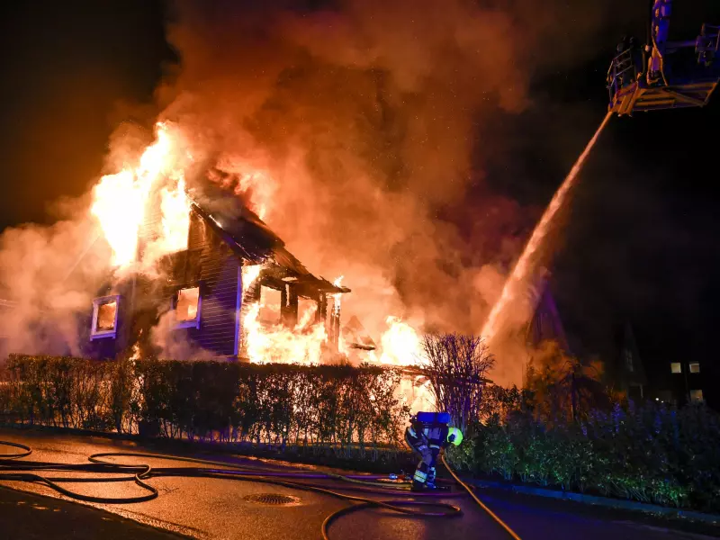 To boliger i brann og 50 evakuert i Sandnes: – Forferdelig hendelse