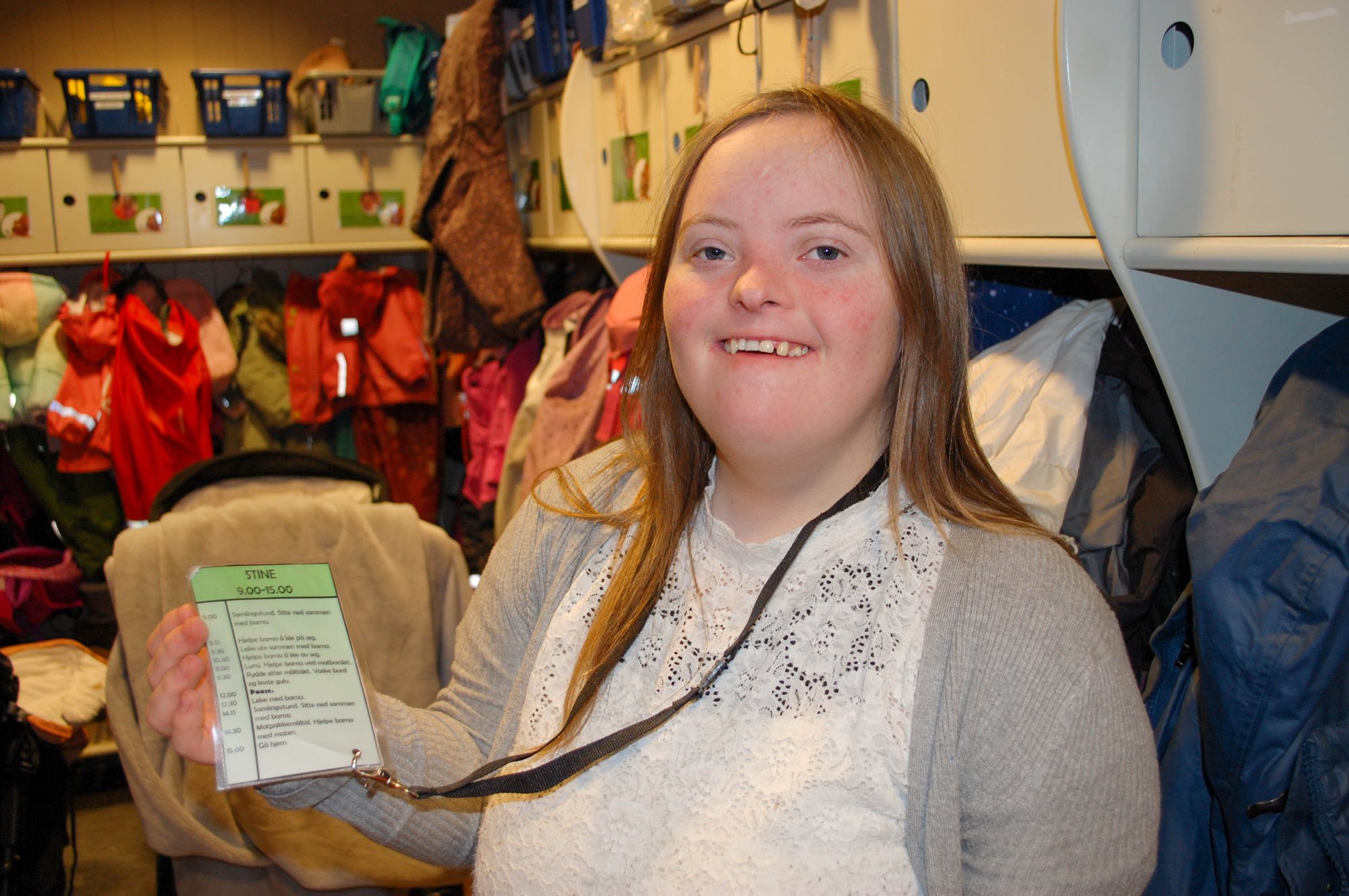 Her blir Stine (23) tatt imot med åpne armer