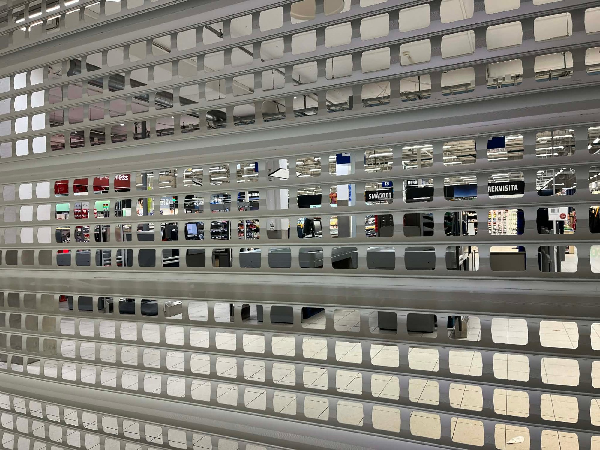 Måtte plutselig stenge butikken: – Noen ble sinte