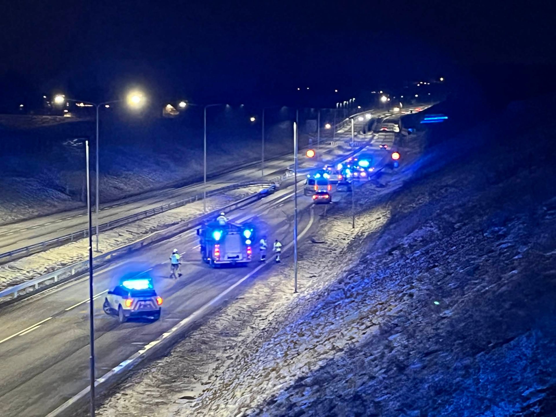 To biler i E18-ulykke