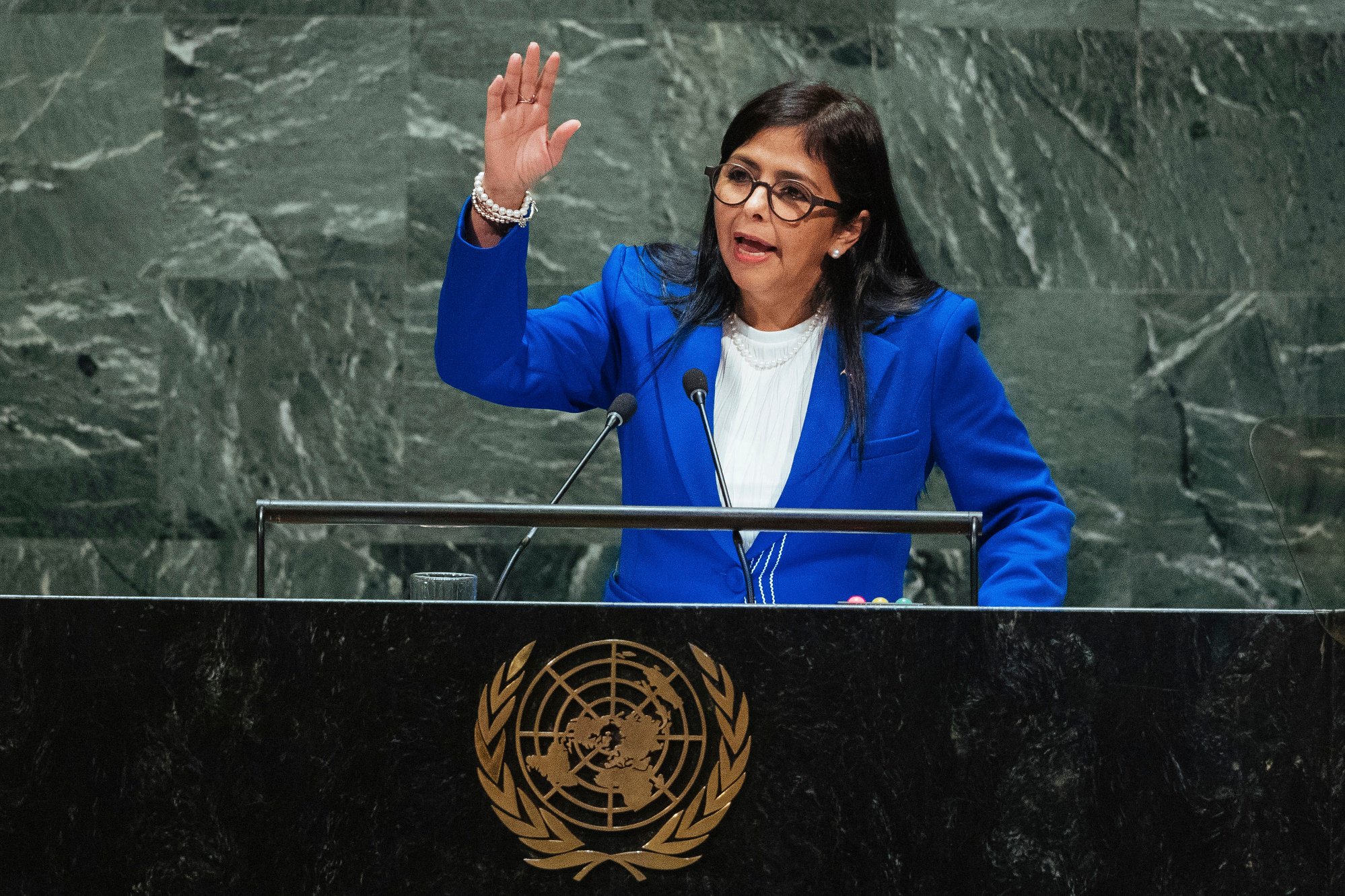 Venezuelas militære anerkjenner Delcy Rodríguez som fungerende president