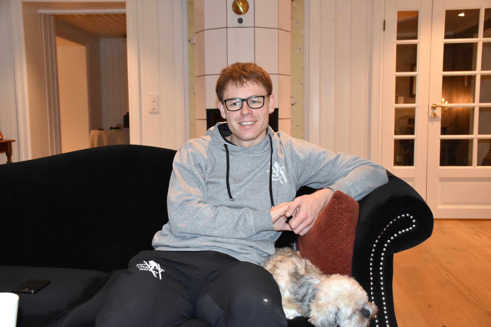 Mats (30) trener rekruttene i Flying Team Vikersund: – Det beste jeg vet er å være i hoppbakken