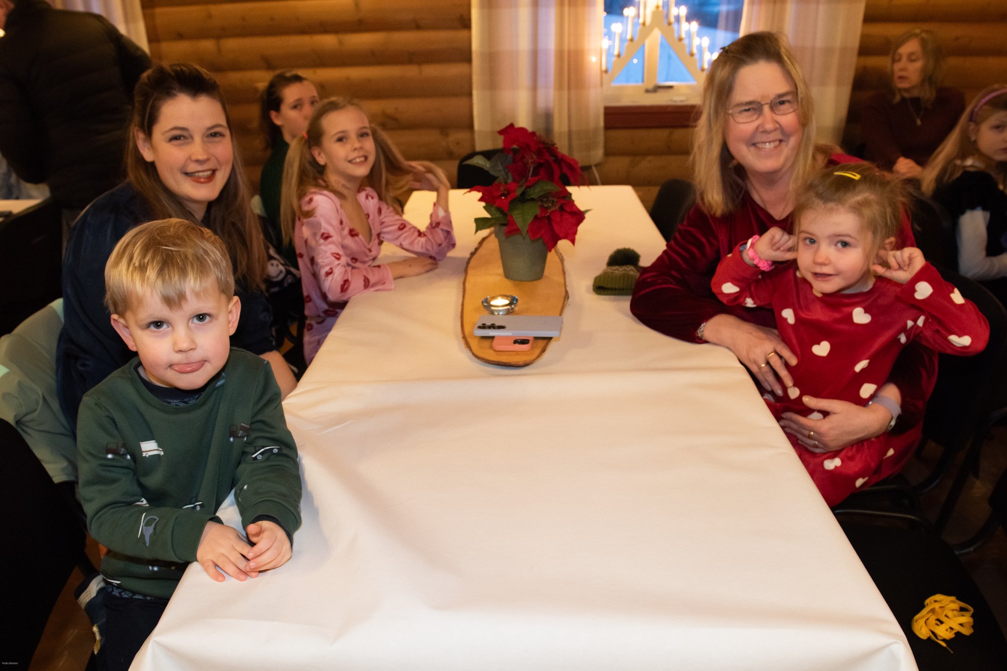 Vellykket juletrefest: – Dette er tradisjon!