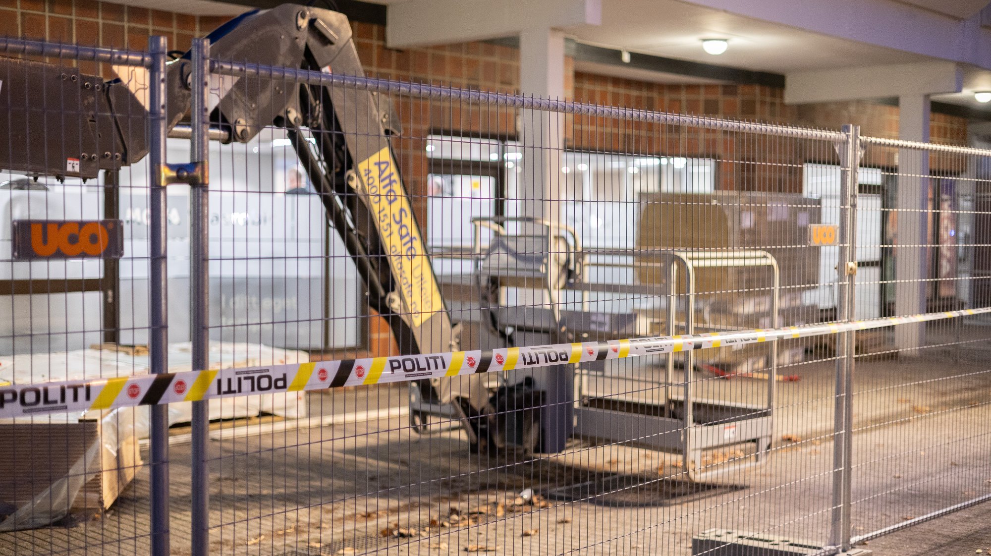 Politiet vil finne ut om dei sikta gjekk for langt