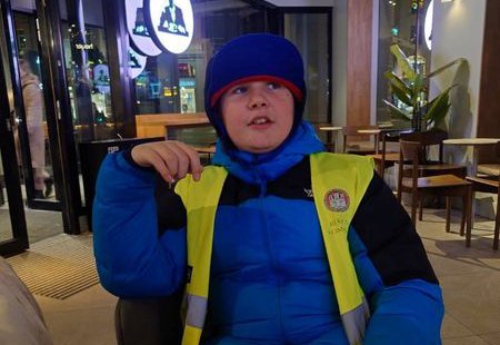 Leter etter savnet tenåringsgutt 