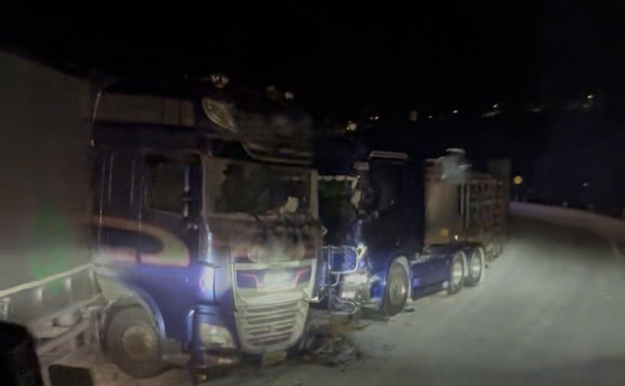 To vogntog har kollidert på riksveg 3